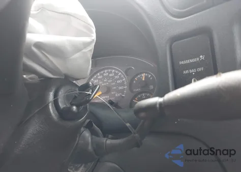 2000 Chevrolet S-10 Ls from USA, damaged, VIN 1GCCS19W6YK228427